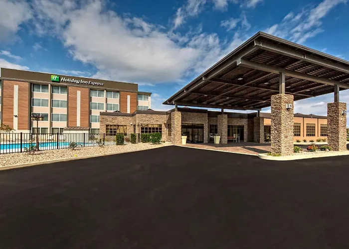 Holiday Inn Express Louisville Airport Expo Center By Ihg